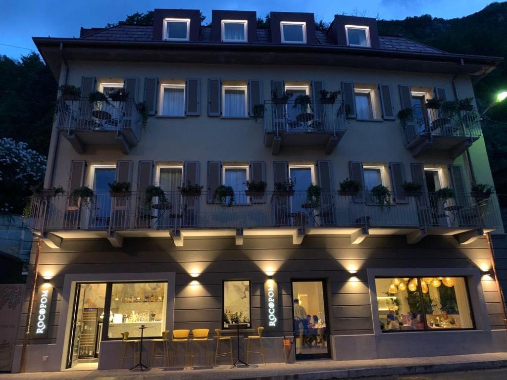 Luxury Suites Rocopom - Lake Front 말그라테 외부 사진