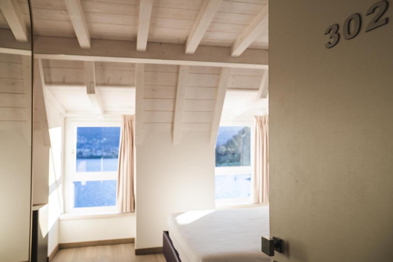 Luxury Suites Rocopom - Lake Front 말그라테 외부 사진