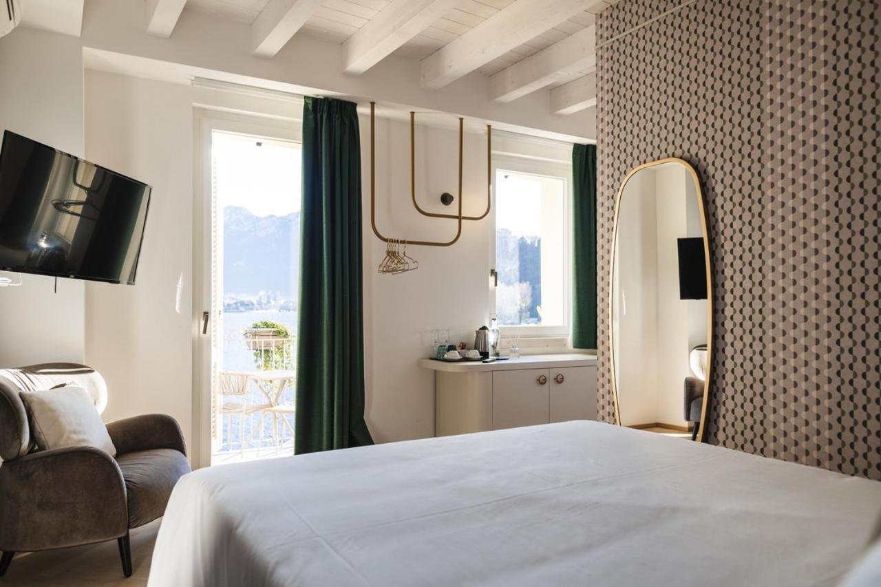Luxury Suites Rocopom - Lake Front 말그라테 외부 사진